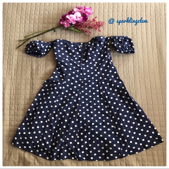 NWT Kimchi Blue XS Melissa Off the Shoulder Dress - Picture 3 of 6